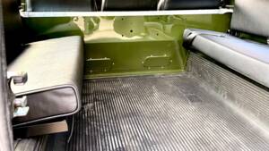 Bild 16/19 von Land Rover 90 (1987)
