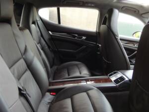 Bild 60/98 von Porsche Panamera Turbo (2009)