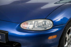 Imagen 22/50 de Mazda MX-5 1.8 (1999)