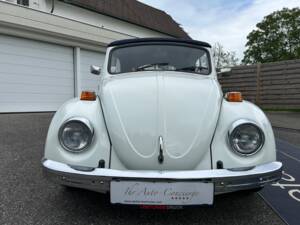 Image 18/28 of Volkswagen Coccinelle 1600 (1970)