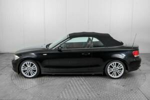 Image 49/50 de BMW 120i (2008)