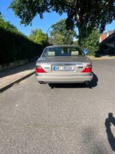 Image 2/31 of Jaguar XJ6 3.2 (1995)
