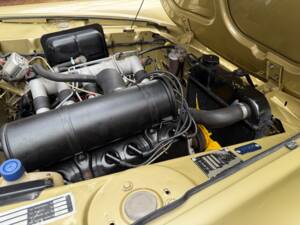 Bild 30/36 von Peugeot 404 Coupé (1966)