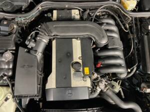 Afbeelding 23/36 van Mercedes-Benz SL 320 (1996)