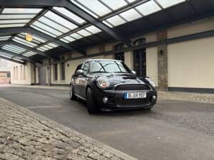 Image 12/45 of Mini Cooper S Clubman (2008)