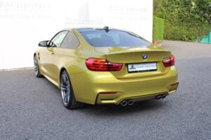 Image 3/98 of BMW M4 (2014)