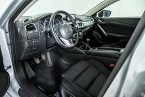 Imagen 11/50 de Mazda 6 Sport Kombi 2.0 Skyactiv-G (2016)