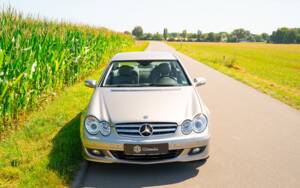 Image 12/49 of Mercedes-Benz CLK 280 (2006)