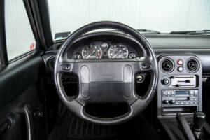 Bild 8/50 von Mazda MX-5 1.6 (1992)