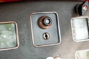 Image 12/50 of Alfa Romeo 6C 2300 Pescara (1934)