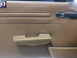 Bild 22/60 von Mercedes-Benz 380 SL (1982)
