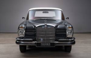 Bild 2/31 von Mercedes-Benz 230 S Universal (1967)