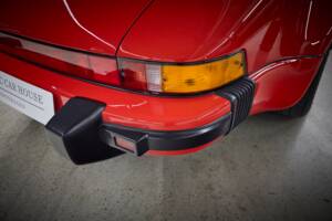 Immagine 30/96 di Porsche 911 Speedster 3.2 (1989)