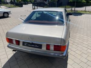 Bild 37/48 von Mercedes-Benz 500 SEC (1985)