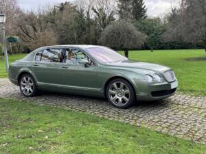 Image 4/28 of Bentley Continental Flying Spur (2007)