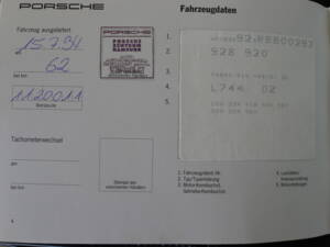 Image 18/36 of Porsche 928 GTS (1994)