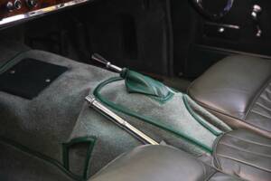 Image 46/50 of Jaguar XK 150 DHC (1954)
