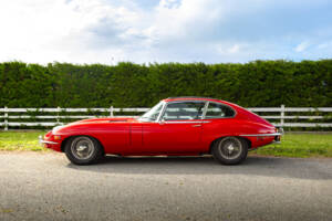 Bild 10/20 von Jaguar Type E (2+2) (1969)