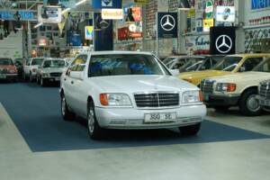 Bild 6/50 von Mercedes-Benz 300 SE (1992)