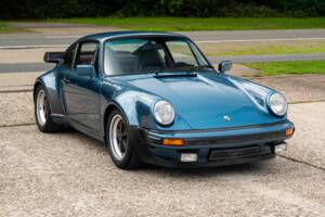 Image 11/34 of Porsche 911 Turbo 3.3 (1978)