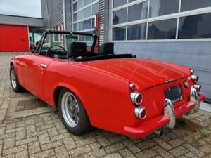 Image 7/8 de Datsun Fairlady 1600 (1968)