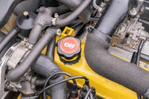 Image 40/50 of Renault R 5 GT Turbo (1987)