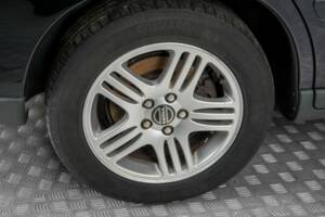 Bild 30/48 von Volvo V 70 2.4 (2006)