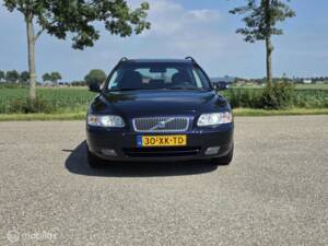 Image 5/29 de Volvo V 70 2.4 (2007)
