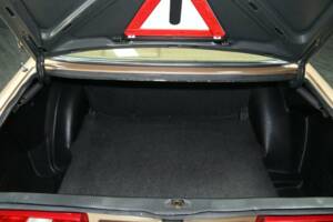 Bild 40/49 von Mercedes-Benz 250 lang (1985)