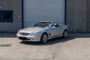 Image 17/86 de Mercedes-Benz SL 500 (2002)