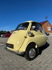Image 2/12 of BMW Isetta 250 (1959)