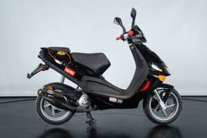 Image 5/23 of Aprilia SR 50 (1997)