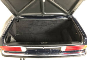 Imagen 10/36 de Mercedes-Benz 380 SL (1984)