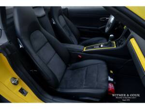 Image 22/27 de Porsche Boxster S (2013)