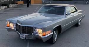 Image 43/51 de Cadillac Sedan DeVille (1970)