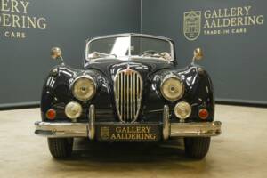 Image 11/50 of Jaguar XK 140 DHC (1955)