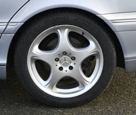 Image 20/50 de Mercedes-Benz S 500 L (2001)