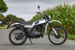Immagine 2/23 di Yamaha DT 400 (1978)