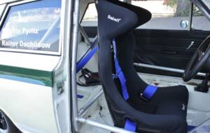 Image 13/27 of Ford Lotus Cortina (1964)