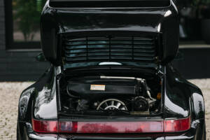Bild 79/95 von Porsche 911 Turbo 3.3 (1991)