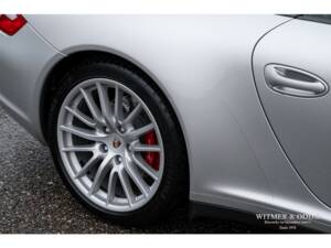 Bild 16/31 von Porsche 911 Carrera 4S (2006)