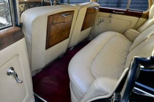 Bild 39/50 von Rolls-Royce Silver Cloud I (1956)