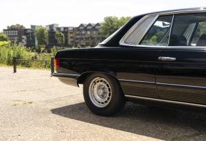 Image 16/36 of Mercedes-Benz 380 SLC (1981)