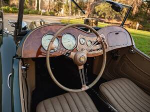 Bild 34/71 von MG TD (1950)