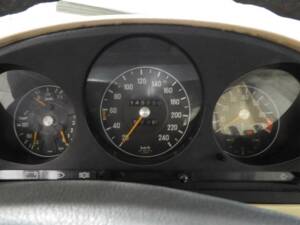 Immagine 8/15 di Mercedes-Benz 350 SLC (1976)