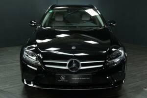 Bild 9/49 von Mercedes-Benz C 220 d 4MATIC (2021)