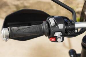 Afbeelding 34/50 van Triumph Scrambler 1200 Bond Edition (2020)