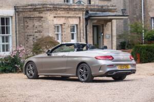 Bild 9/50 von Mercedes-Benz C 300 d (2019)