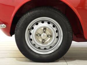 Bild 5/15 von Alfa Romeo Giulia 1600 GT Junior (1975)