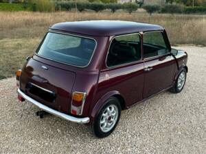 Image 7/8 of Mini 1000 (1990)